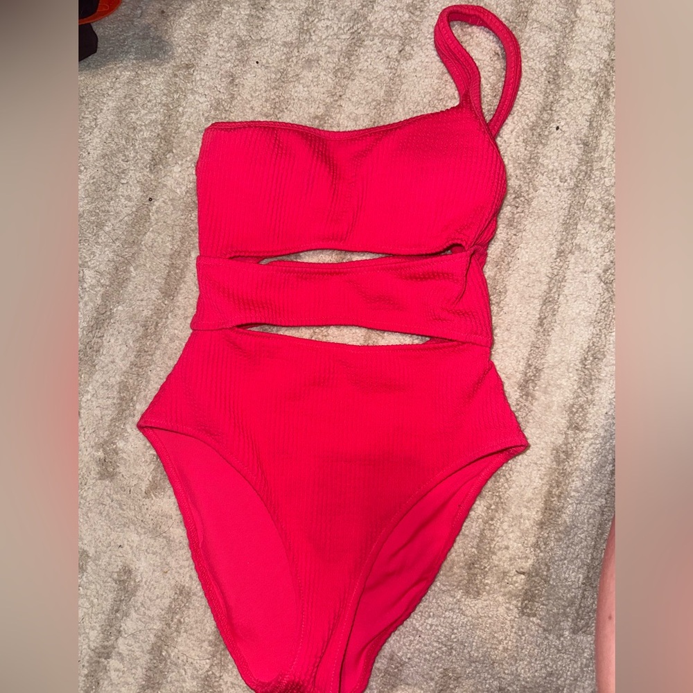 aerie One-Shoulder Cutout One-Piece Swimsuit in Hot Pink